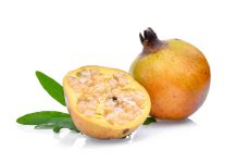 White pomegranates facts